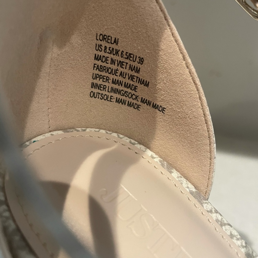 New* Justfab Lorelai Block Heel Sandals, Snakeskin - image 2